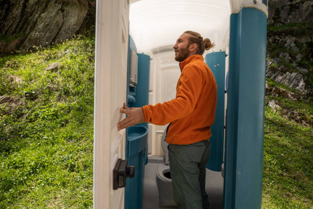 Best Emergency porta potty rental  in Waverly, IA