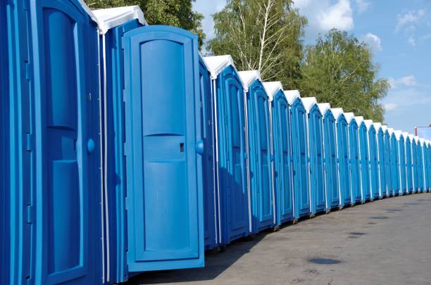Portable Toilet Options We Offer in Waverly, IA